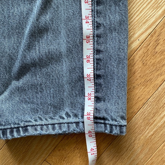 Levi’s 501 Grey wash Jeans - Picture 6 of 9